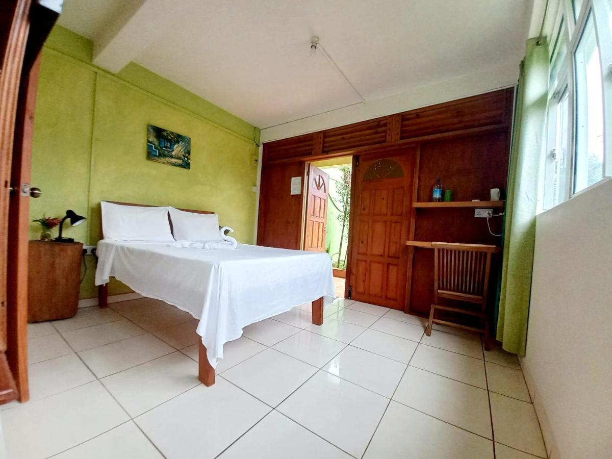 מאריגוט Serenity Lodges Dominica מראה חיצוני תמונה