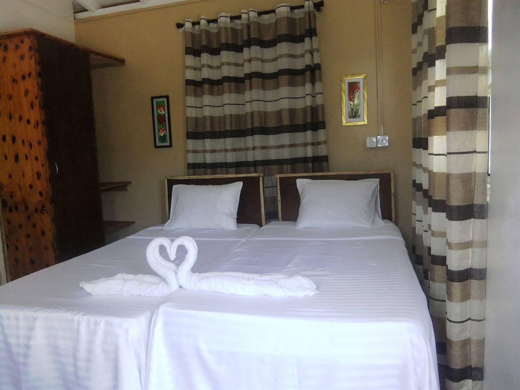 מאריגוט Serenity Lodges Dominica מראה חיצוני תמונה